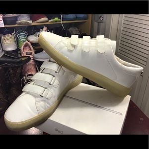 COPY - Michael Kors women’s sneakers great Condition.